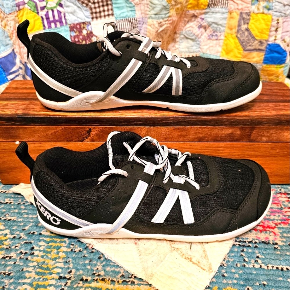 Xero Prio Women's Black Athletic Shoes
